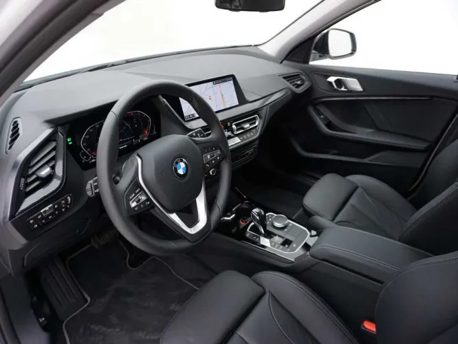 BMW 1 118iA sport+ leder/cuir + live cockpit Image 8