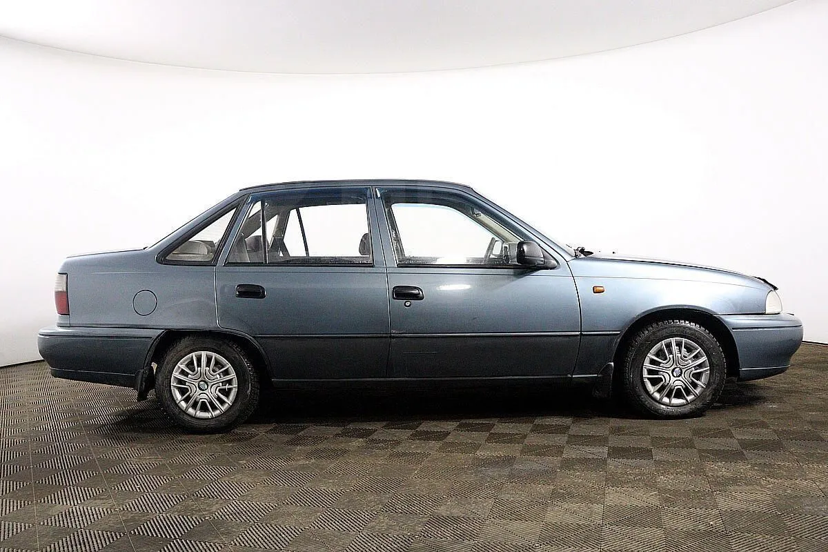 Daewoo Nexia Image 4